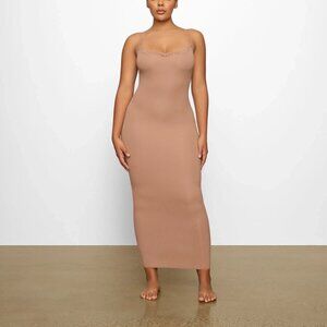 SKIMS Fits Everybody Lack Long Slip Dress